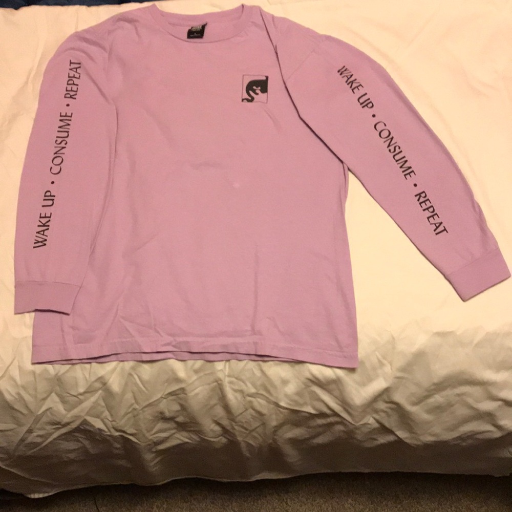 O.B.E.Y long sleeve tee light purple very limited